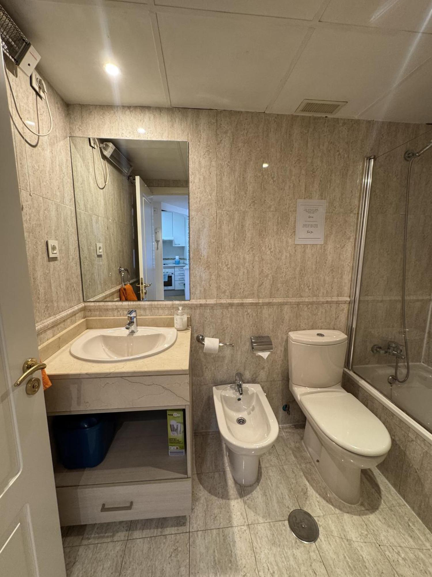 Casa Con Piscina Leilighet Madrid Eksteriør bilde